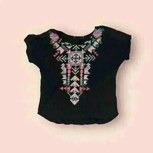 Driftwood Women's Black Geometric T-Shirt Desert Tee Small